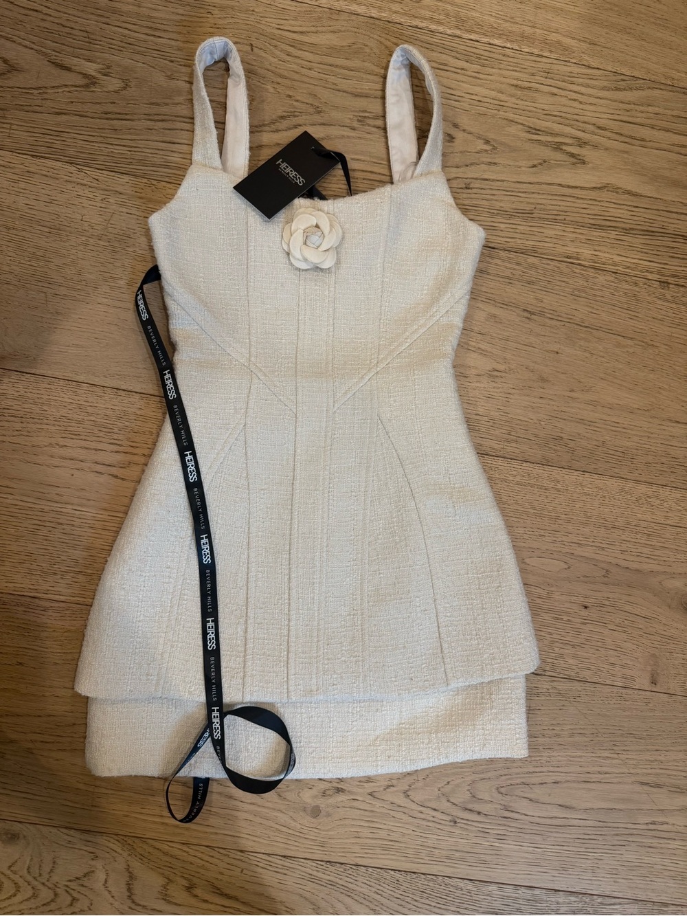 HERSS Ivory Textured Mini Dress with Floral Applique - Picture 1 of 2